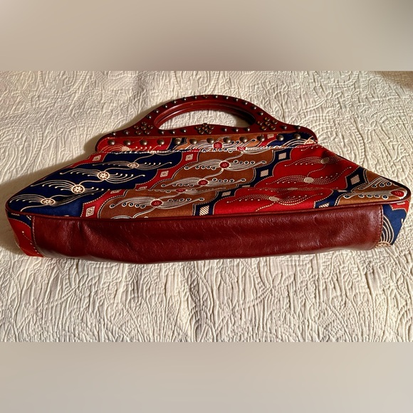 Isabella Fiore Vintage embroidered beaded bag clutch purse with wooden handles - Picture 5 of 12